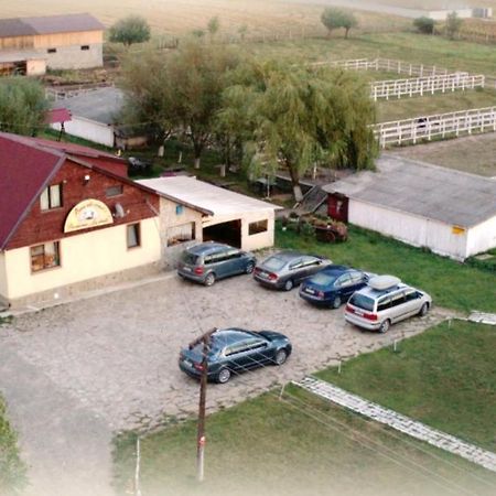 Pensiunea ,,La Struti" Targu Neamt Eksteriør bilde